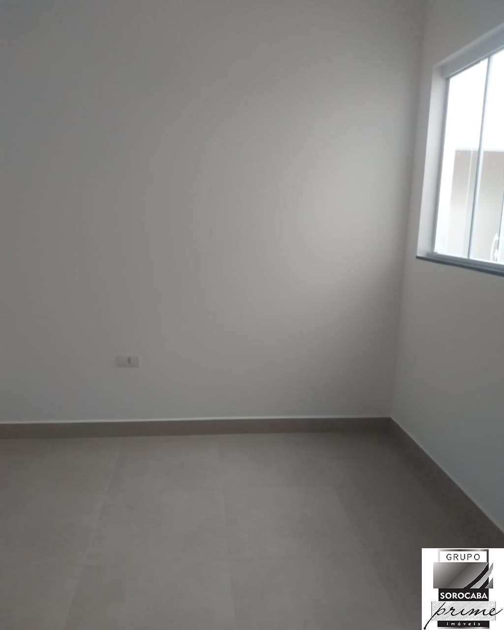 Casa com 2 dormitórios à venda, 54 m² por R$ 195.000 - jd re