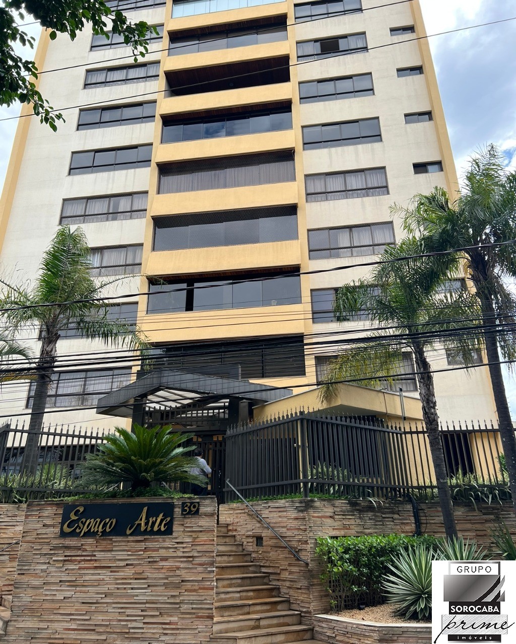 Apartamento com 4 dormitórios à venda, 273 m² por R$ 1.350.0
