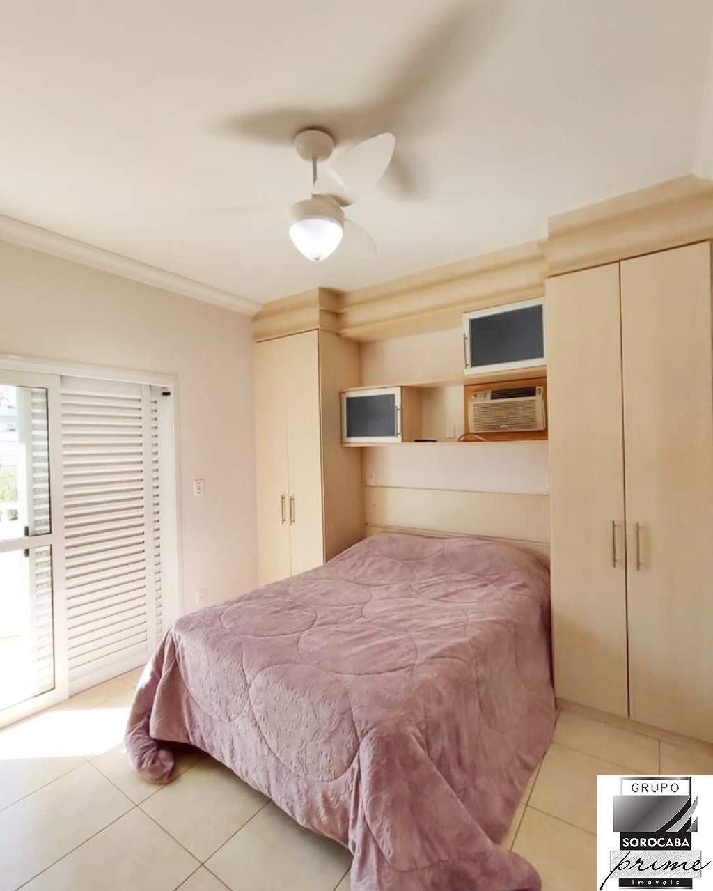 Sobrado com 3 dormitórios à venda, 290 m² por R$ 1.480.000 -