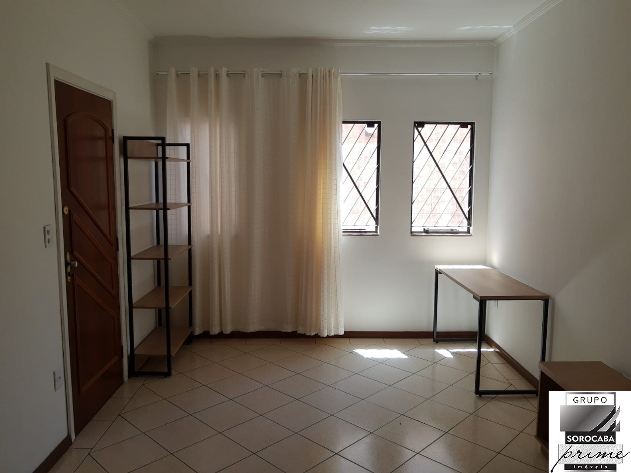 Apartamento com 2 dormitórios à venda, 87 m² por R$ 310.000 