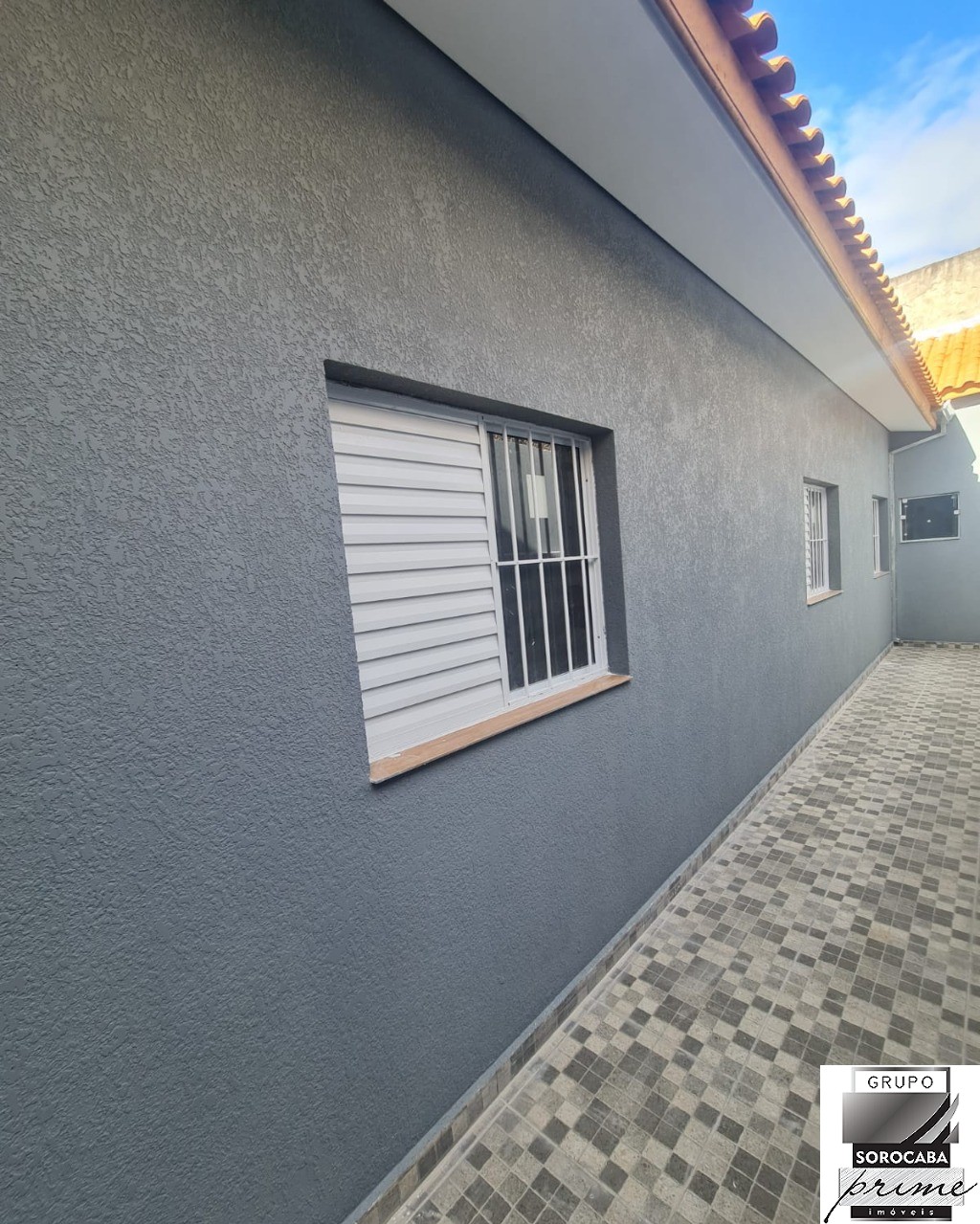Casa com 3 dormitórios à venda, 82 m² por R$ 300.000 - parqu