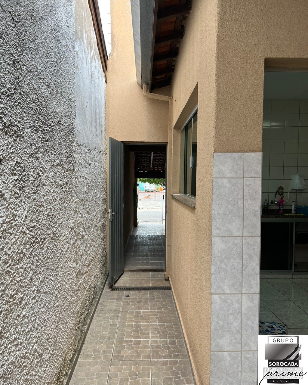 Casa com 2 dormitórios à venda, 99 m² por R$ 292.000 - jardi