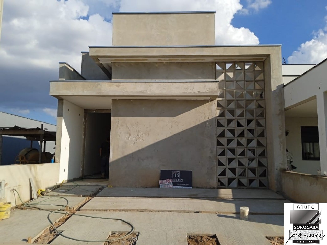Casa com 3 dormitórios à venda, 110 m² por R$ 600.000 - hort