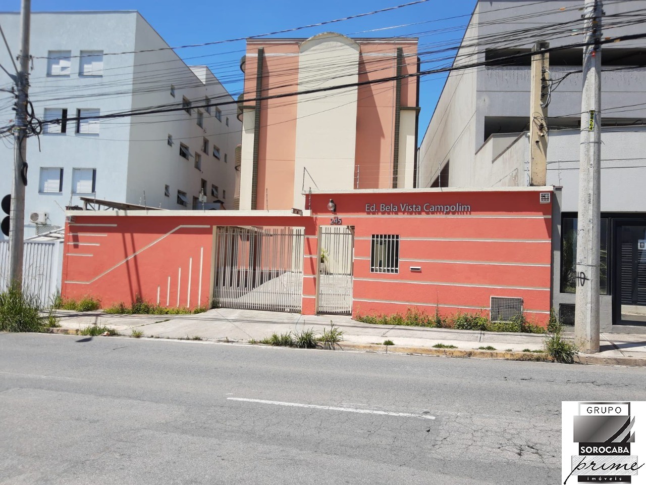 Apartamento com 2 dormitórios à venda, 87 m² por R$ 310.000 