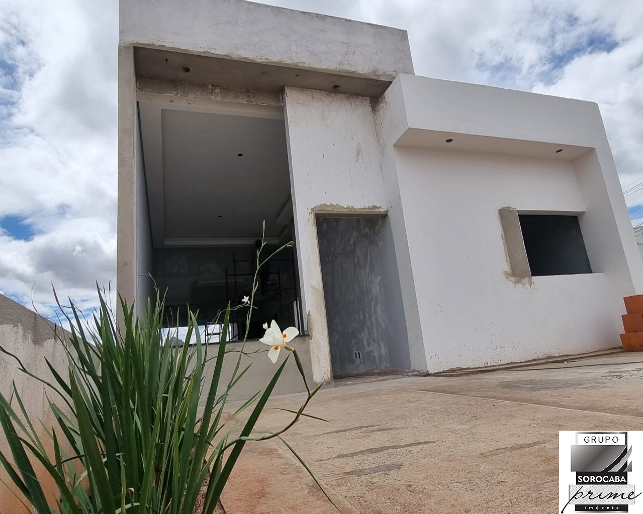 Casa com 3 dormitórios à venda, 116 m² por R$ 450.000 - cond