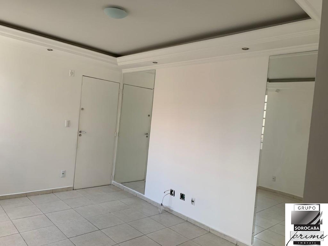 Apartamento com 2 dormitórios à venda, 46 m² por R$ 179.000 