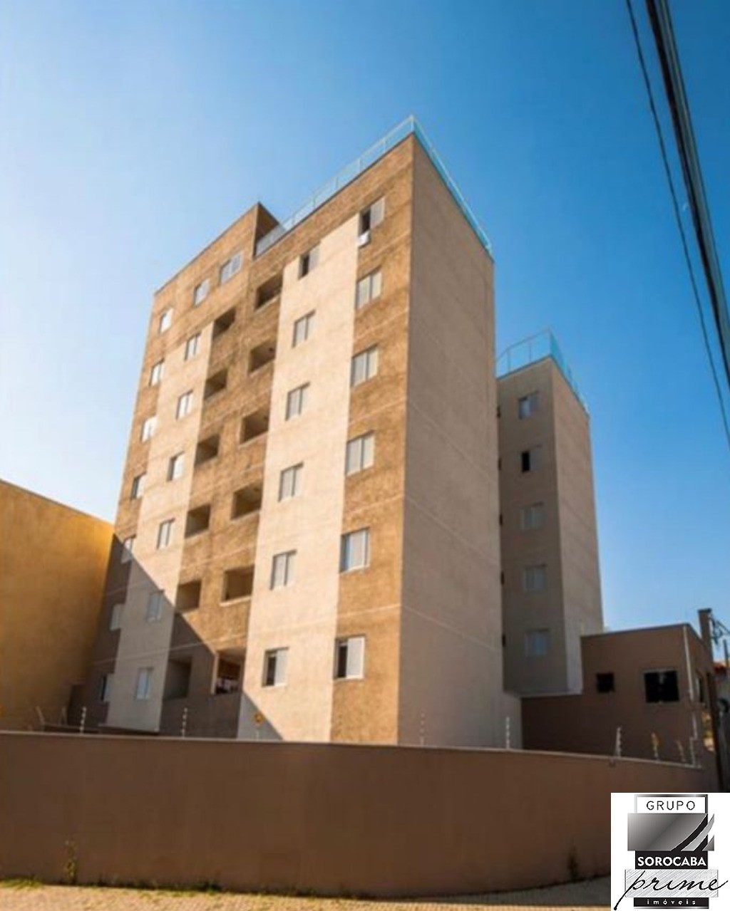 Apartamento com 3 dormitórios à venda, 67 m² por R$ 279.900 