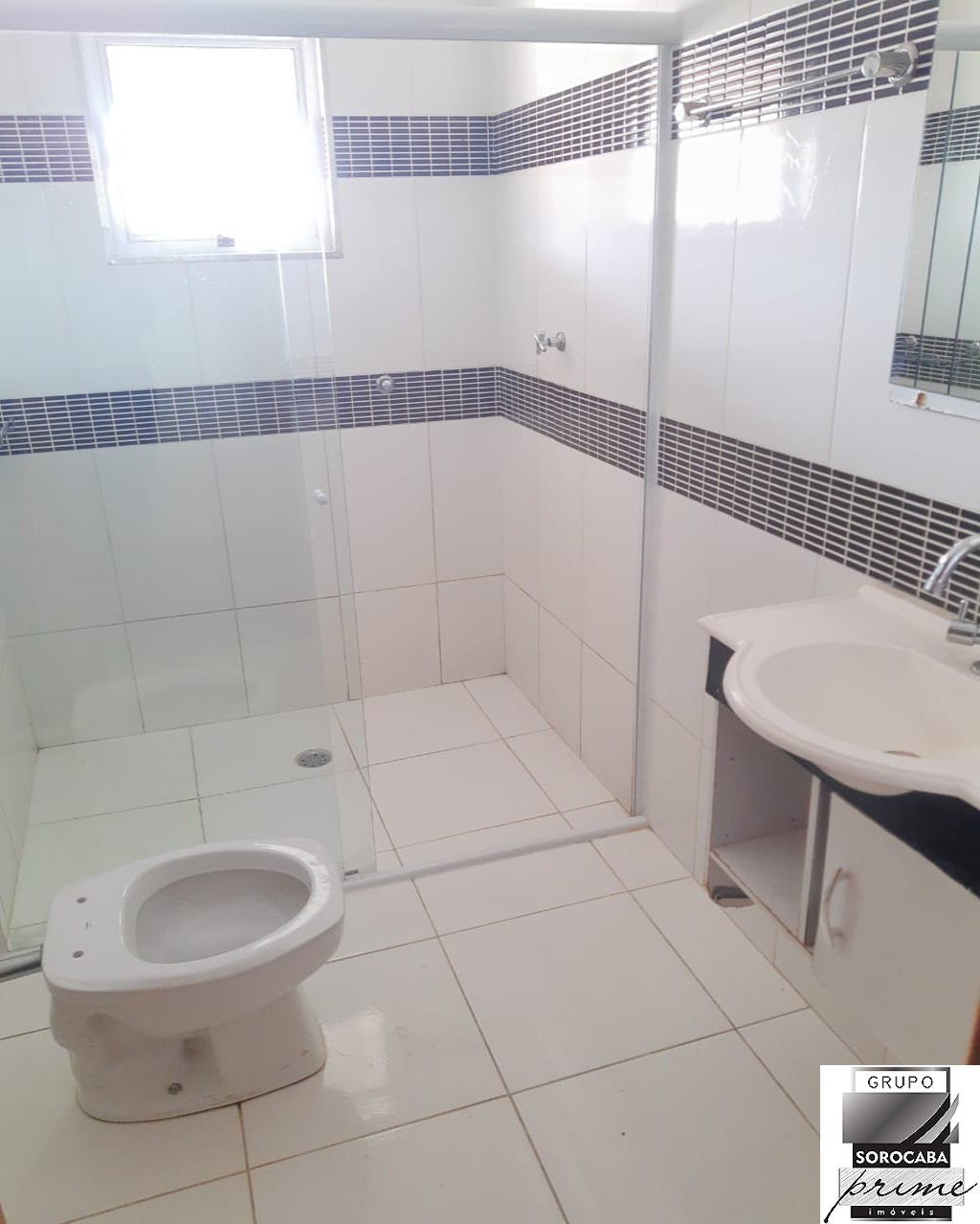 Sobrado com 2 dormitórios para alugar, 220 m² por R$ 3.128/m