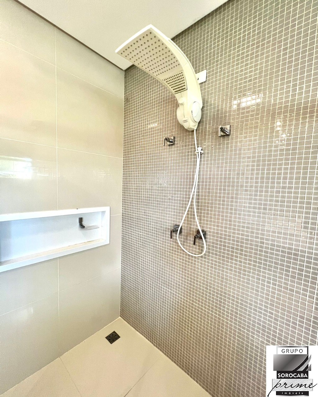 Casa com 3 dormitórios à venda, 324 m² por R$ 2.800.000 - al