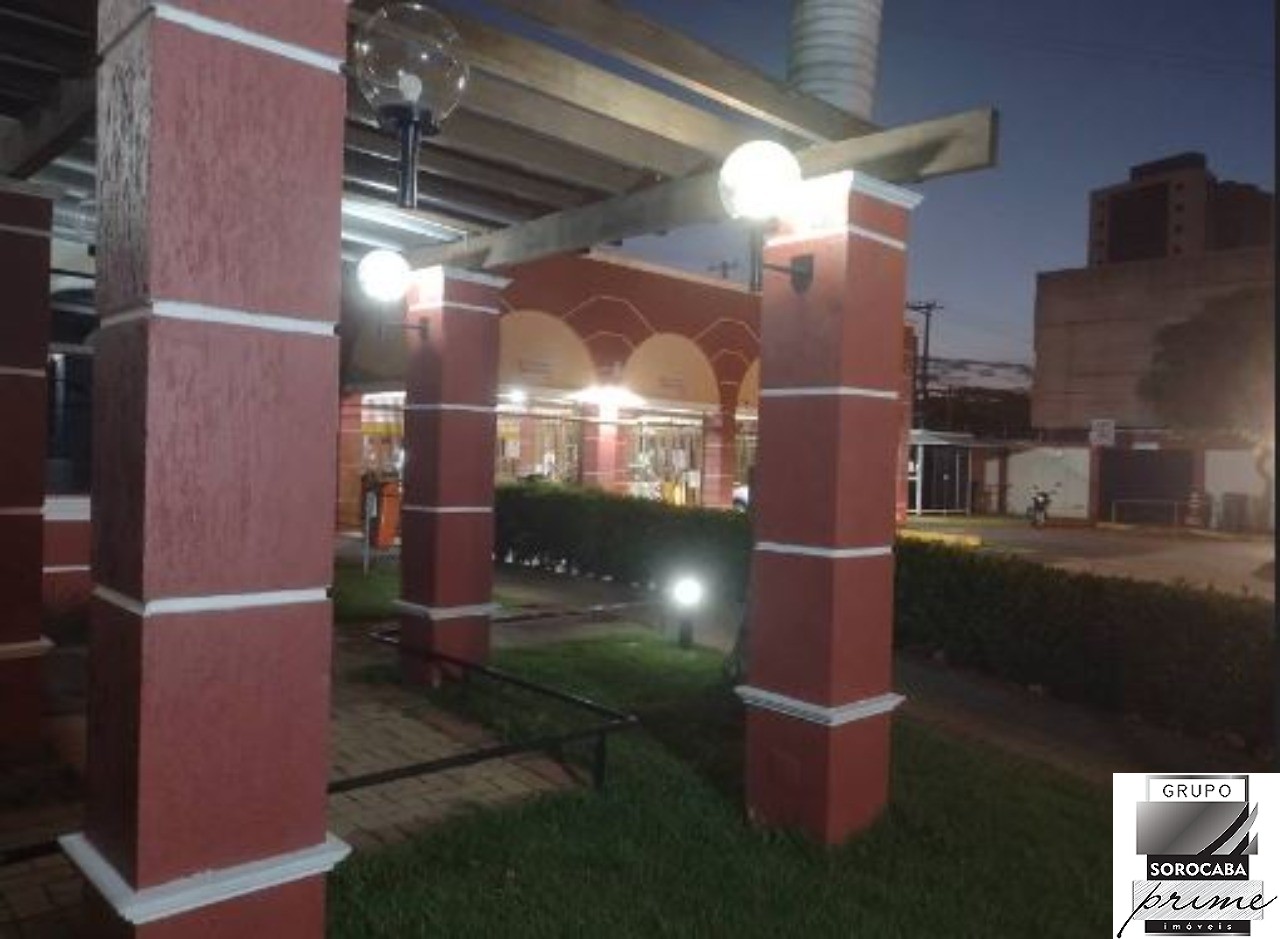 Casa com 3 dormitórios à venda, 170 m² por R$ 880.000 - cond