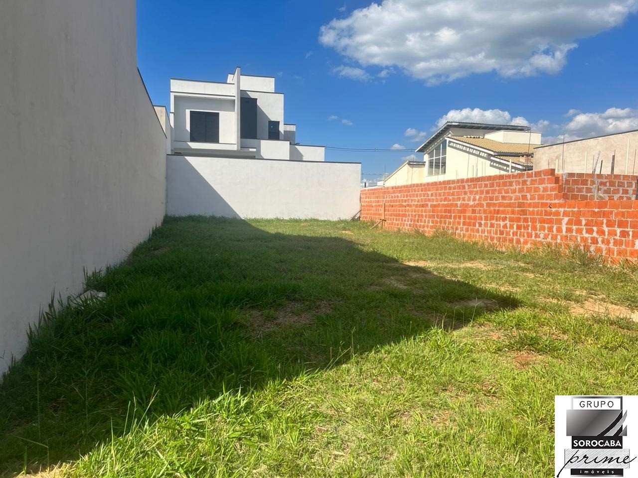 Terreno à venda, 265 m² por R$ 360.000 - condominio le franc