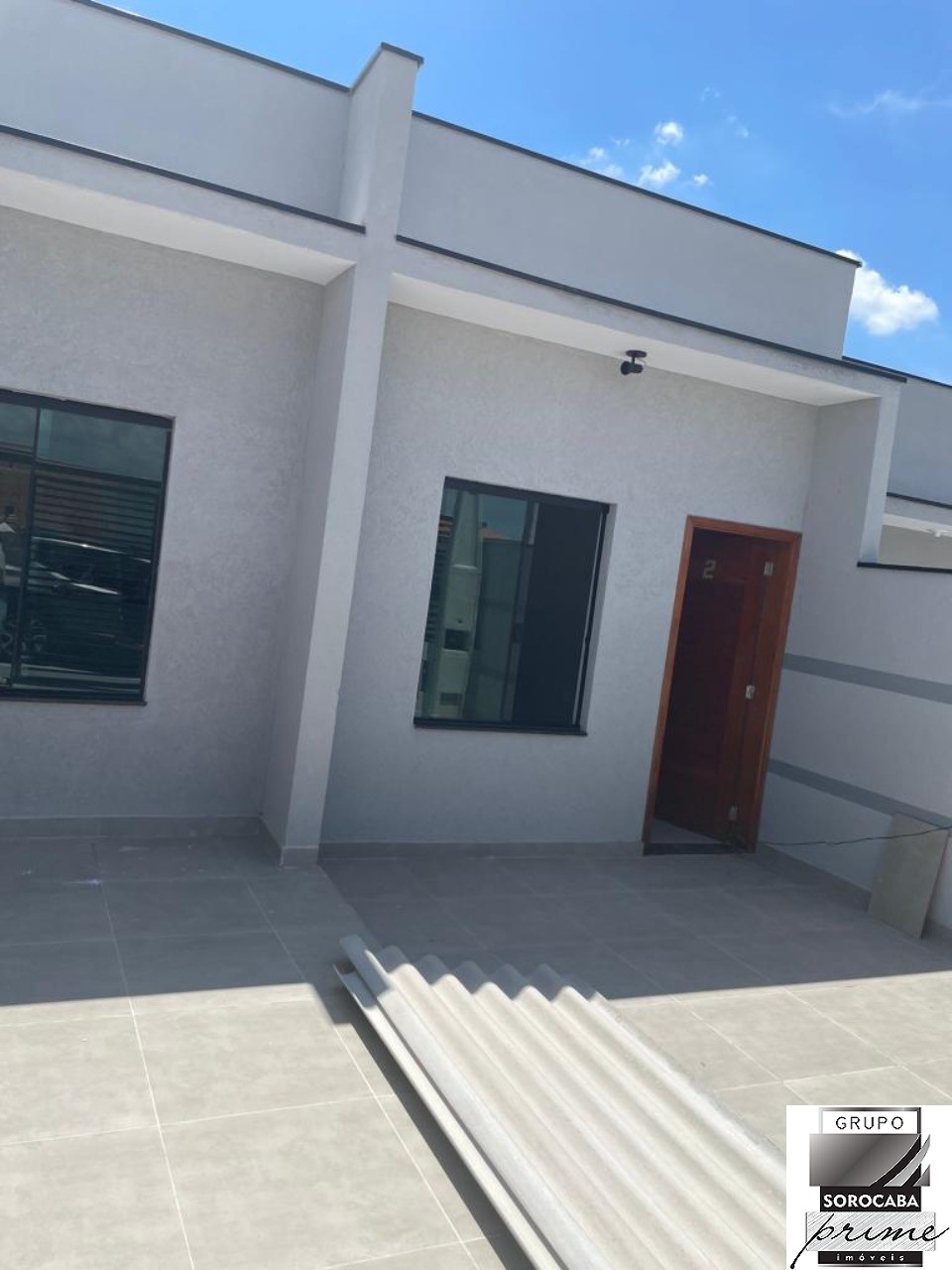 Casa com 2 dormitórios à venda, 50 m² por R$ 205.000 - parqu