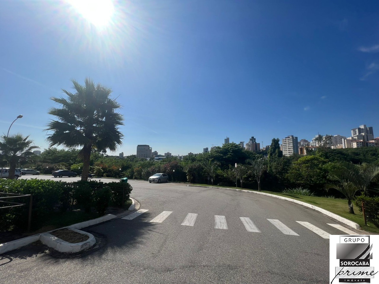 Apartamento com 2 dormitórios à venda, 50 m² por R$ 230.000 