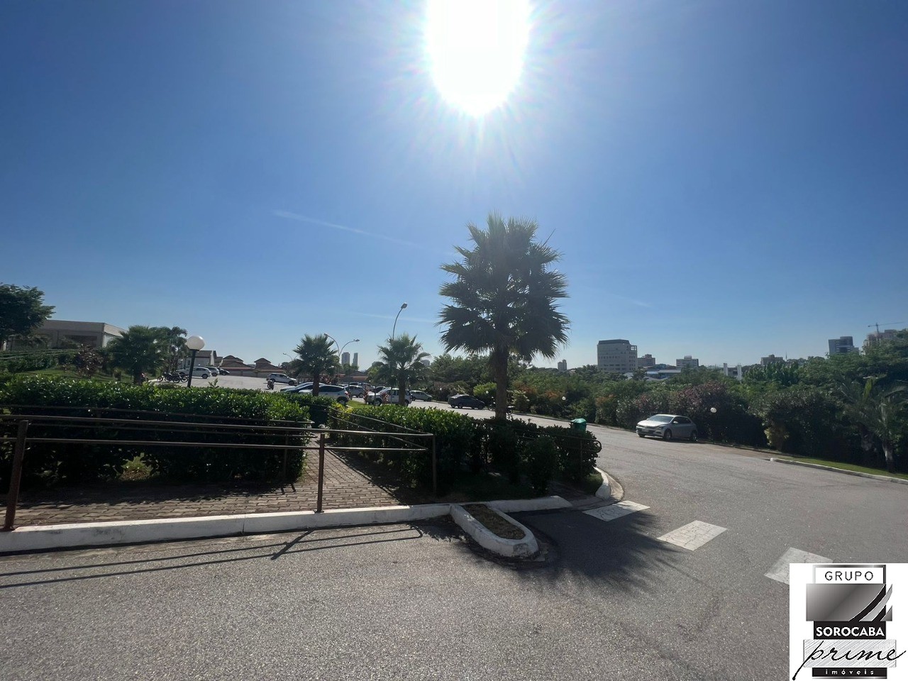 Apartamento com 2 dormitórios à venda, 50 m² por R$ 230.000 