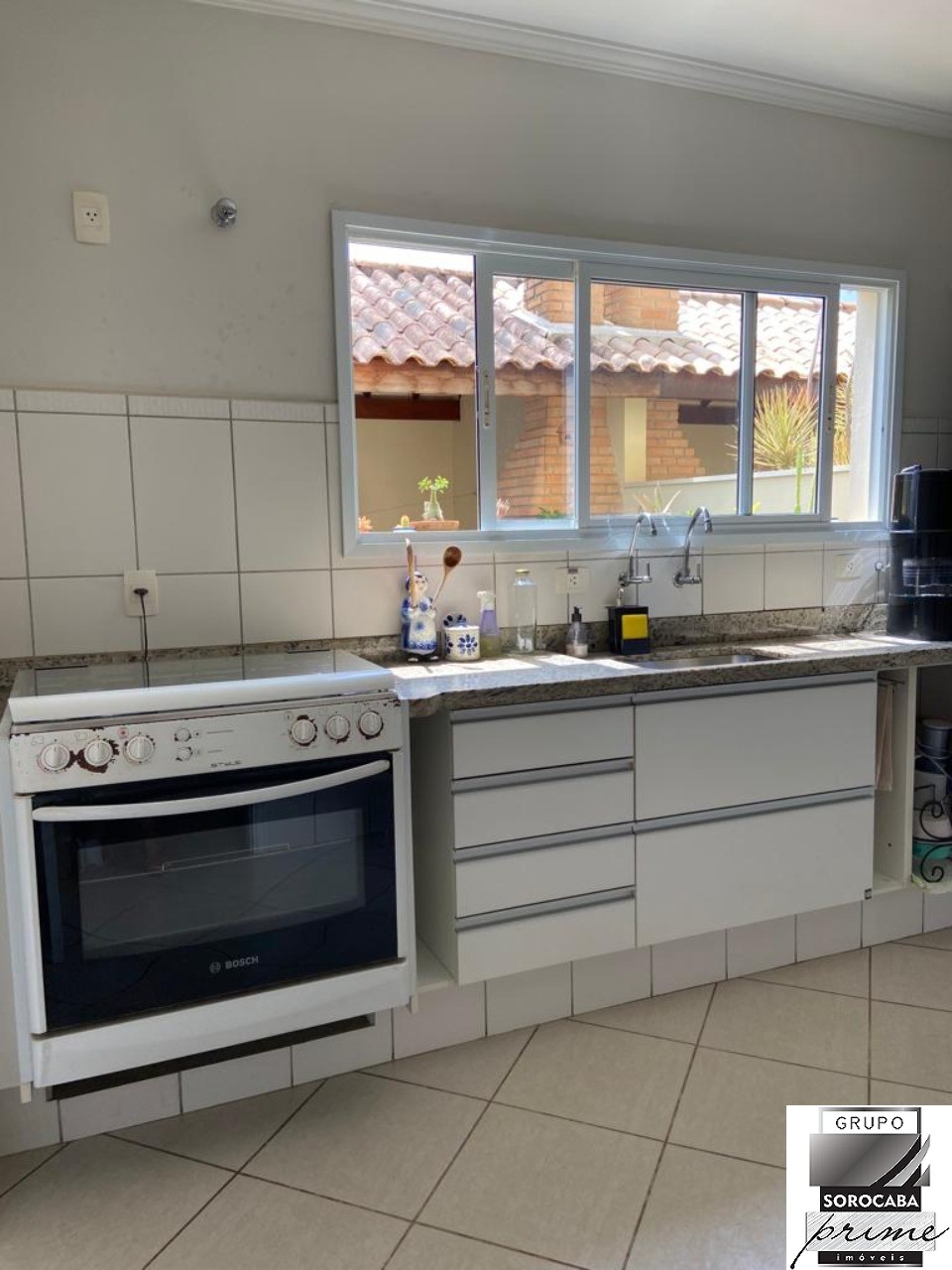 Sobrado com 3 dormitórios à venda, 147 m² por R$ 780.000 - c