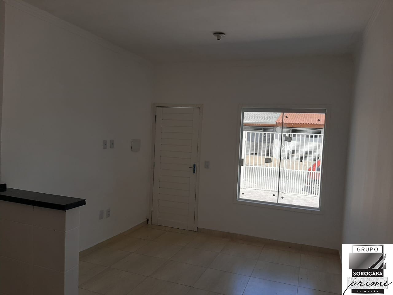 Casa com 2 dormitórios à venda, 52 m² por R$ 195.000 - jardi