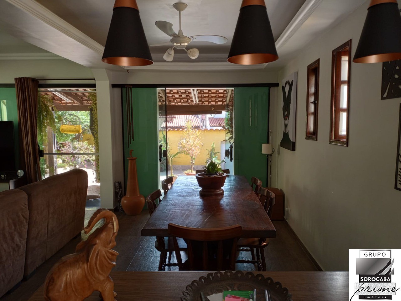 Casa com 8 dormitórios à venda, 208 m² por R$ 900.000 - éden