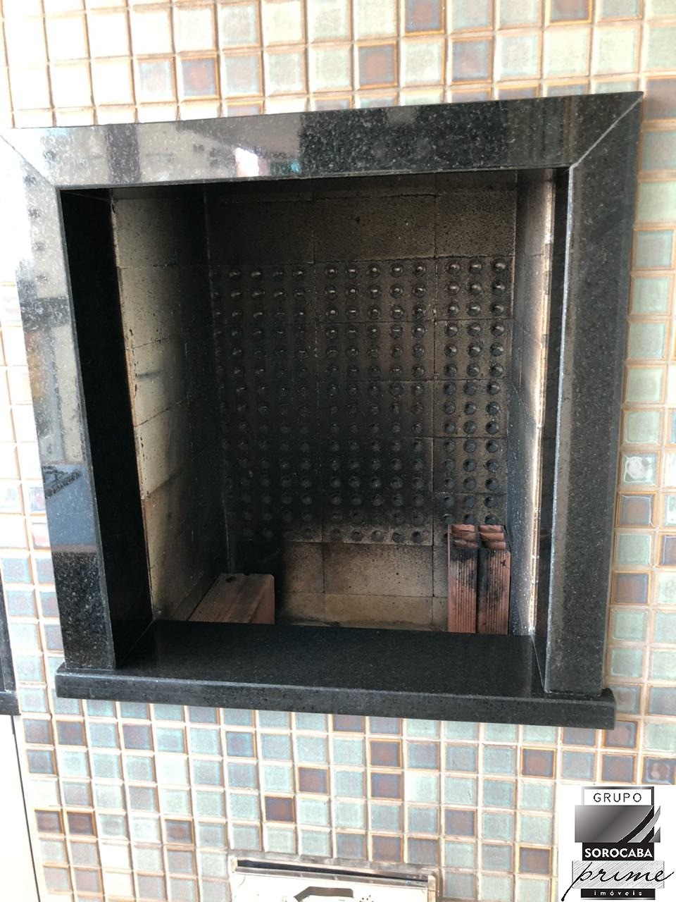 Apartamento com 3 dormitórios à venda, 136 m² por R$ 1.000.0