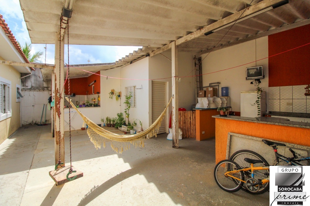Casa com 4 dormitórios à venda, 195 m² por R$ 590.000,00 - j