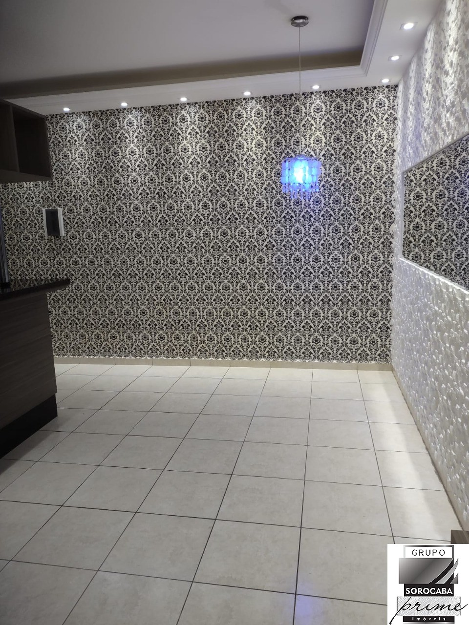 Apartamento com 2 dormitórios para alugar, 52 m² por R$ 1.65