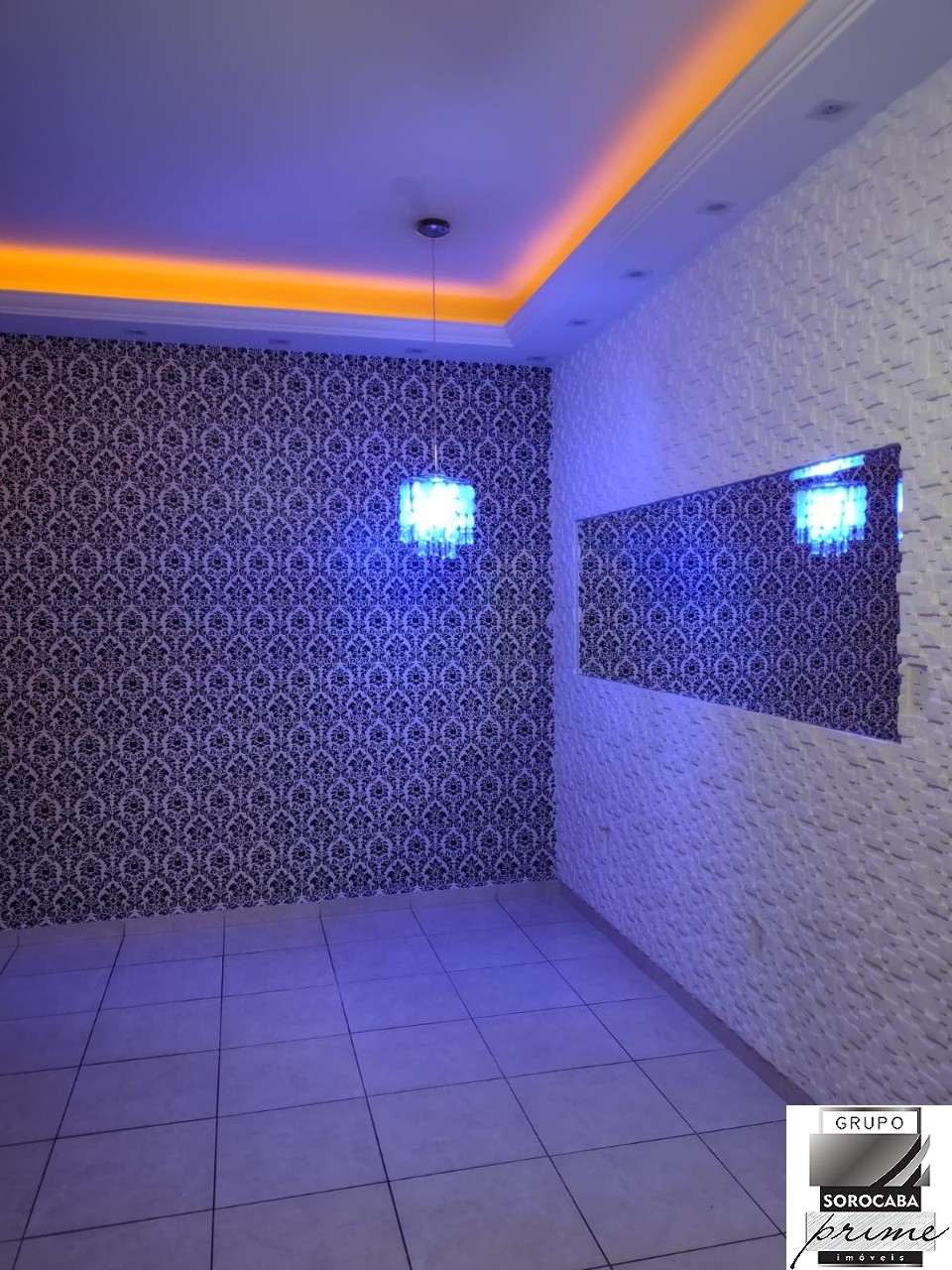 Apartamento com 2 dormitórios para alugar, 52 m² por R$ 1.65