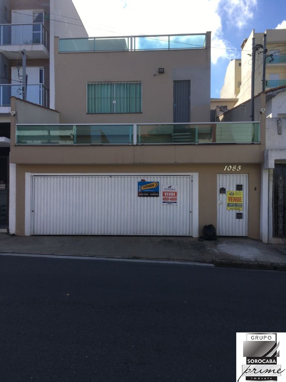 Casa com 3 dormitórios à venda, 214 m² por R$ 800.000,00 - v