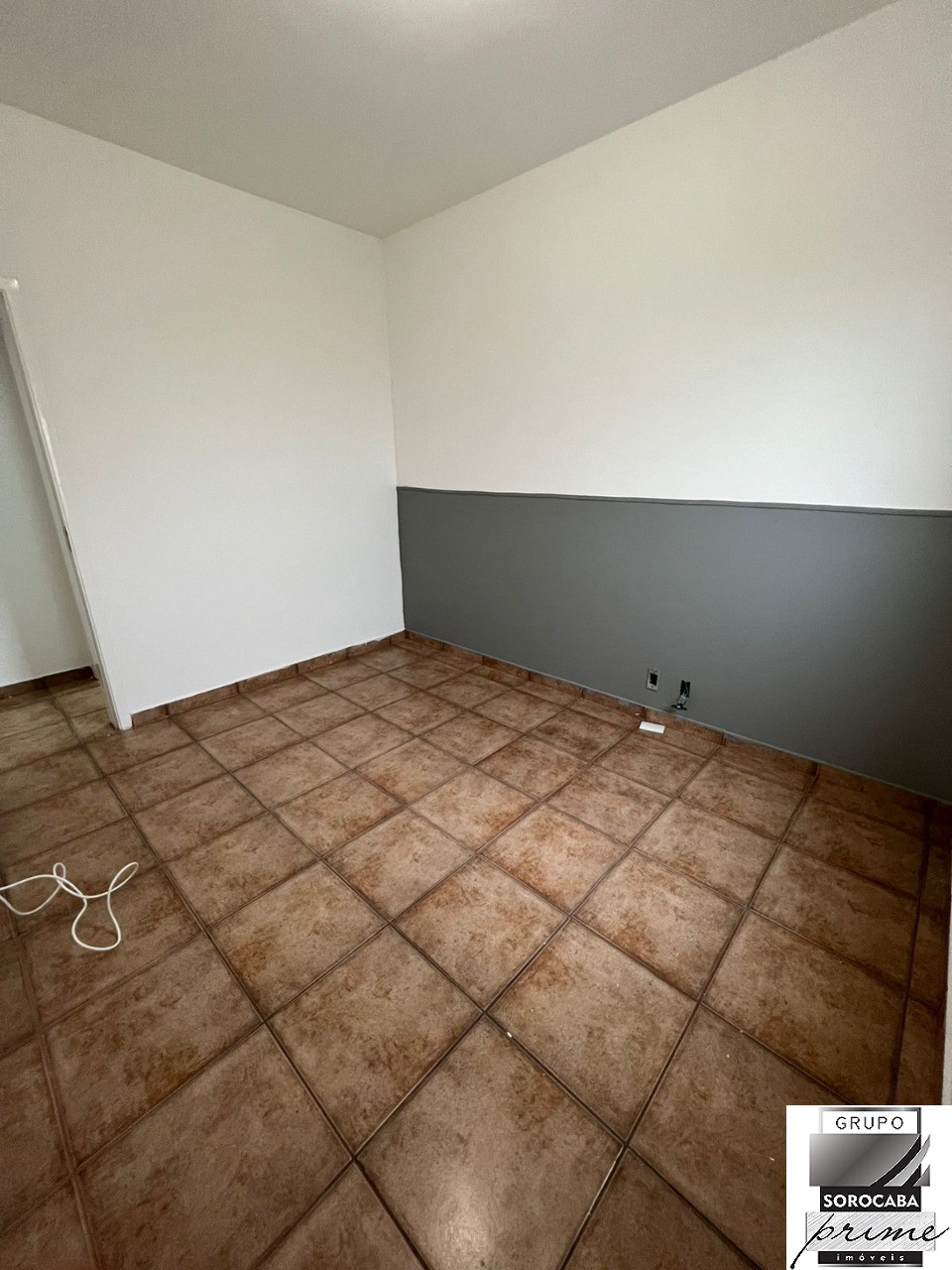 Apartamento com 2 dormitórios para alugar, 65 m² por R$ 1.60