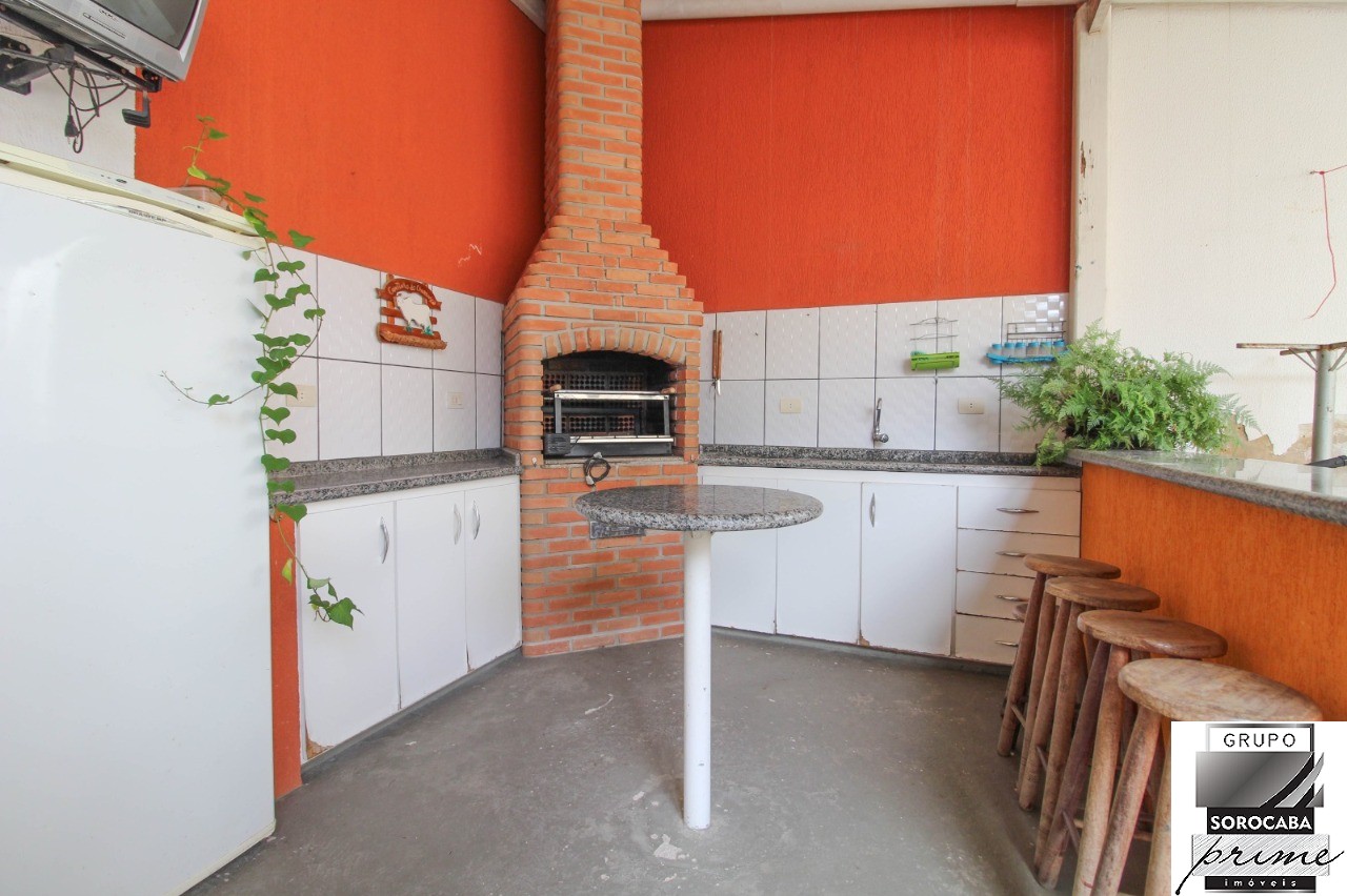 Casa com 4 dormitórios à venda, 195 m² por R$ 590.000,00 - j