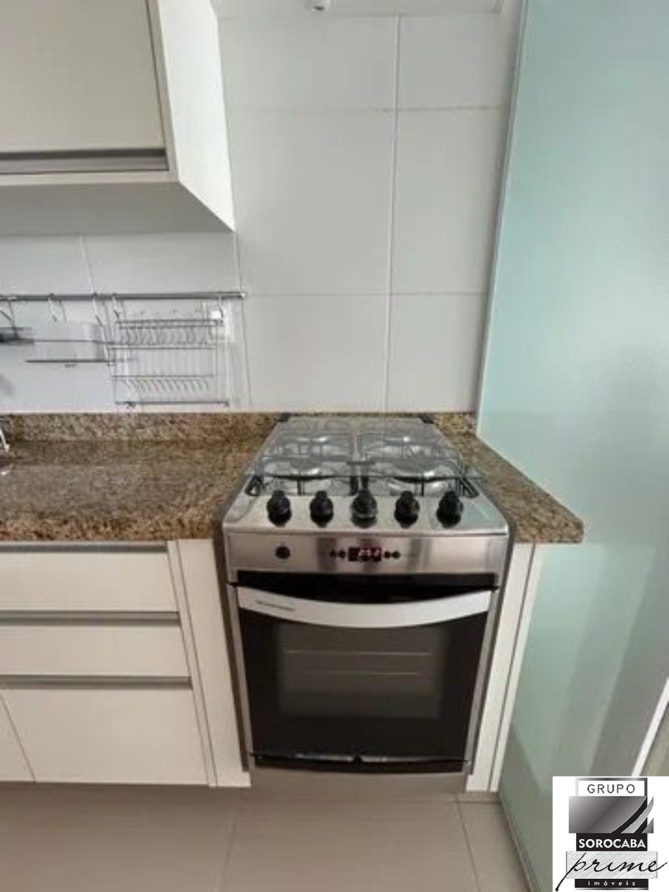 Apartamento com 3 dormitórios (sendo 1 suíte) para alugar, 7