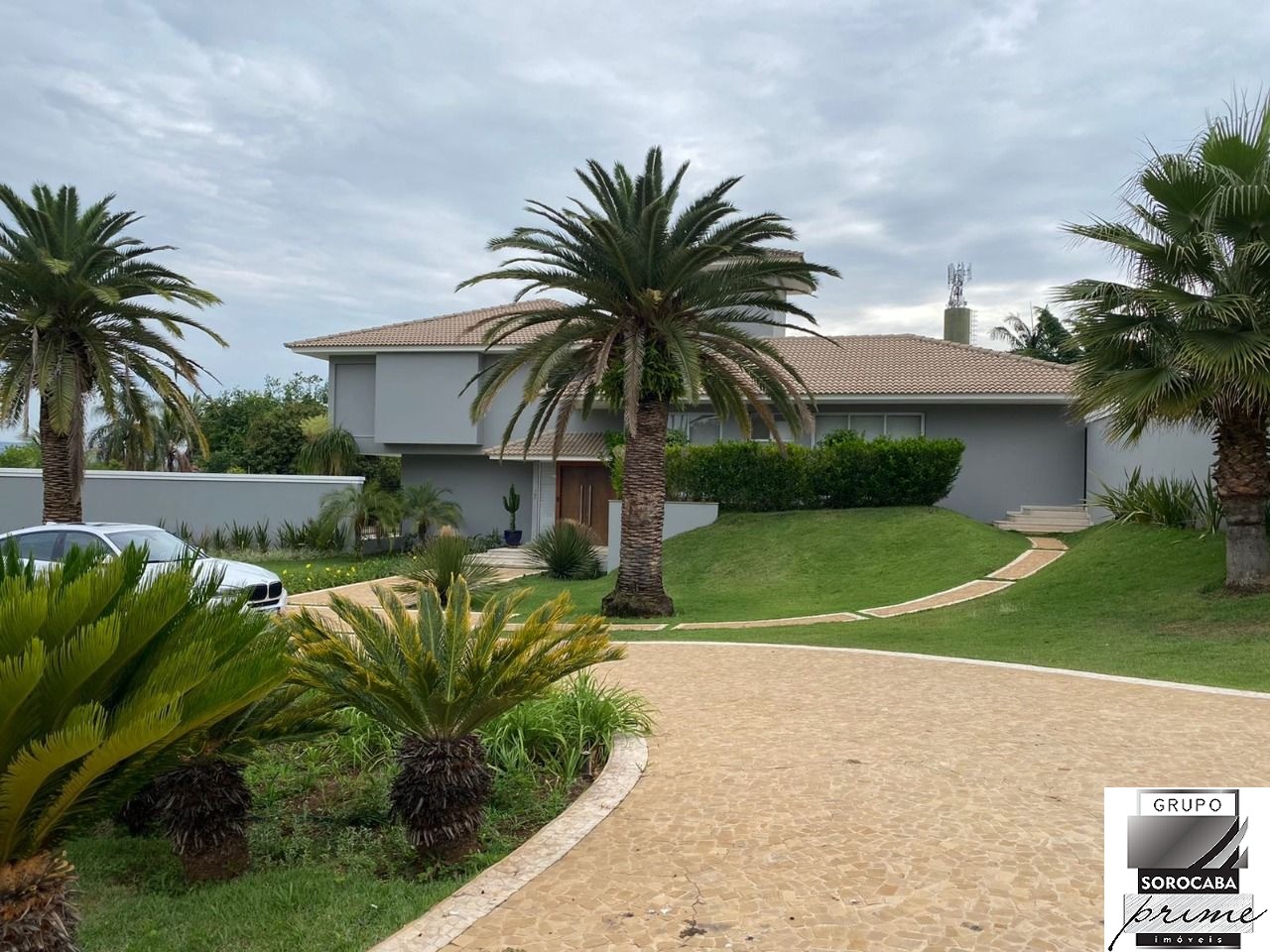 Sobrado com 4 suítes à venda, 800 m² por R$ 10.500.000 - con