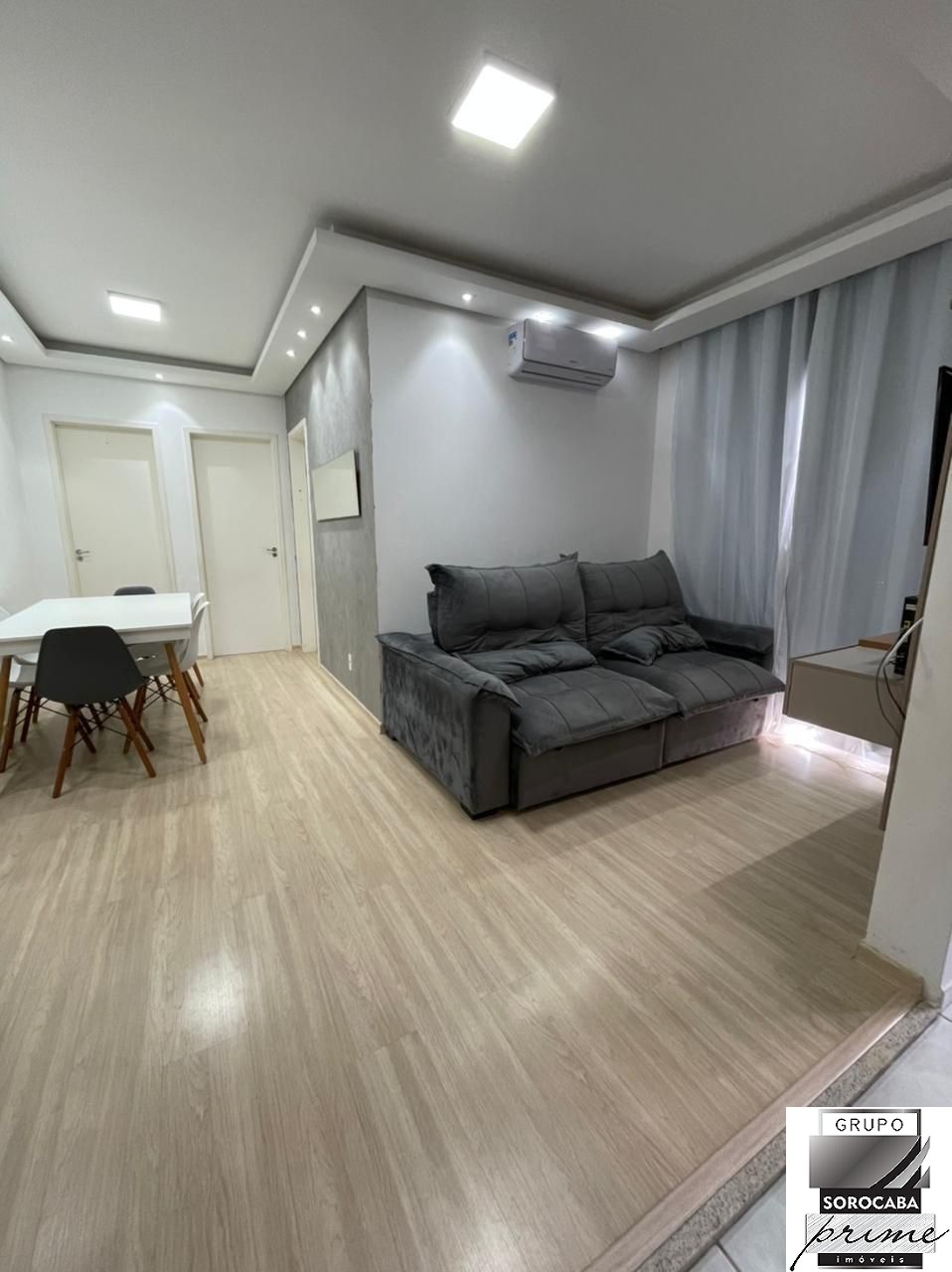 Apartamento com 2 dormitórios à venda, 59 m² por R$ 355.000 