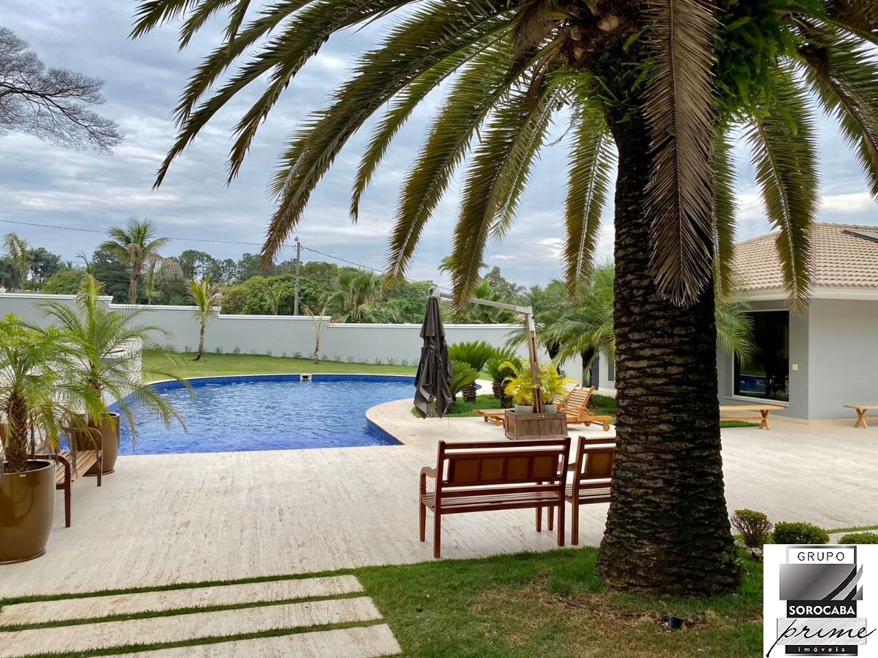 Sobrado com 4 suítes à venda, 800 m² por R$ 10.500.000 - con