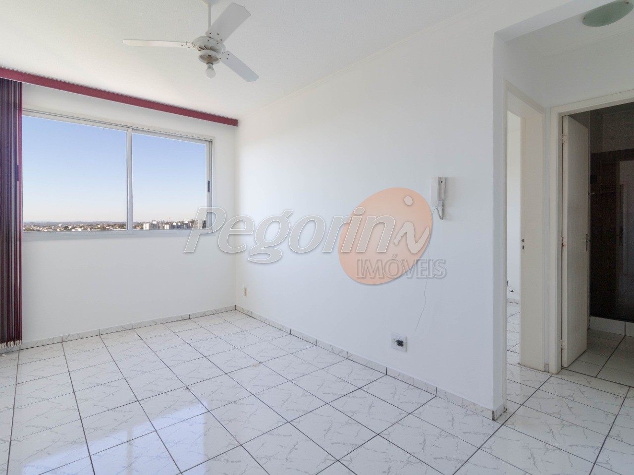 Apartamento à venda com 1 quarto, 38m² - Foto 11