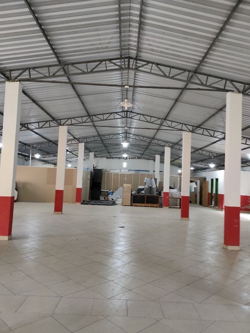 Galpão para alugar em santana de parnaíba no quintas do inga