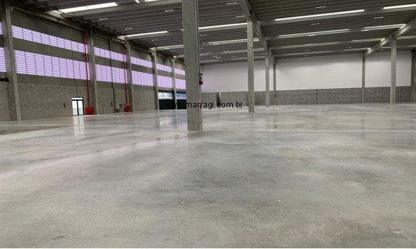 Galpão para alugar em osasco industrial em condomínio