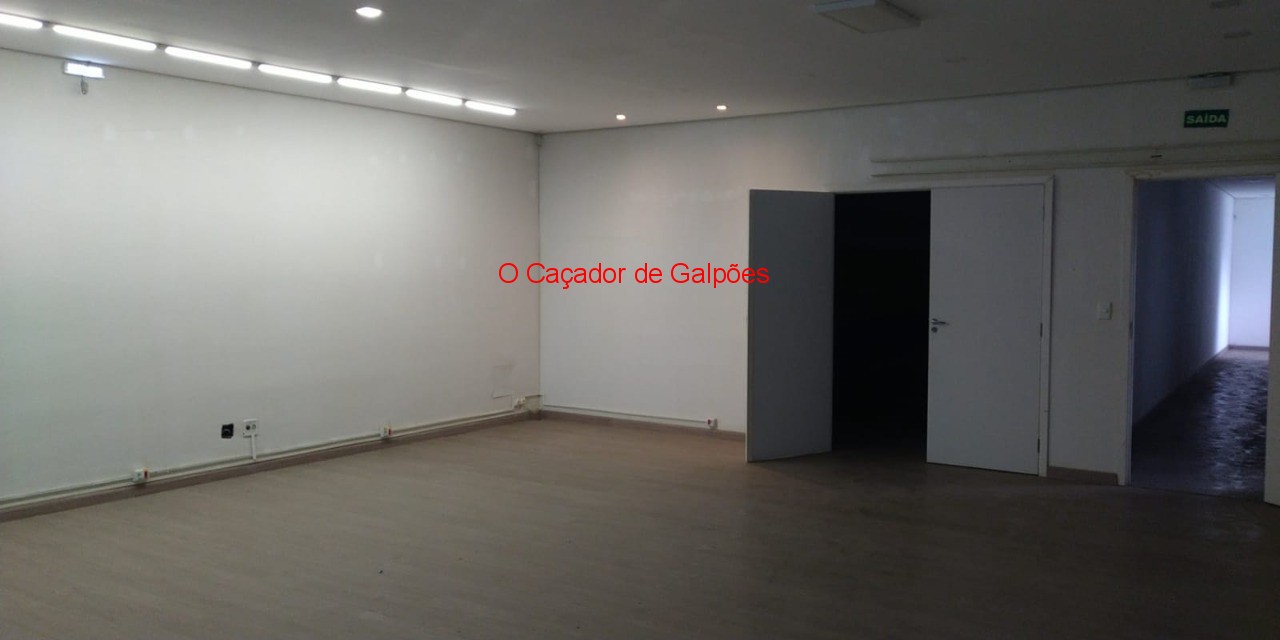 Galpão para alugar em São Paulo, comercial e logístico na Barra Funda .