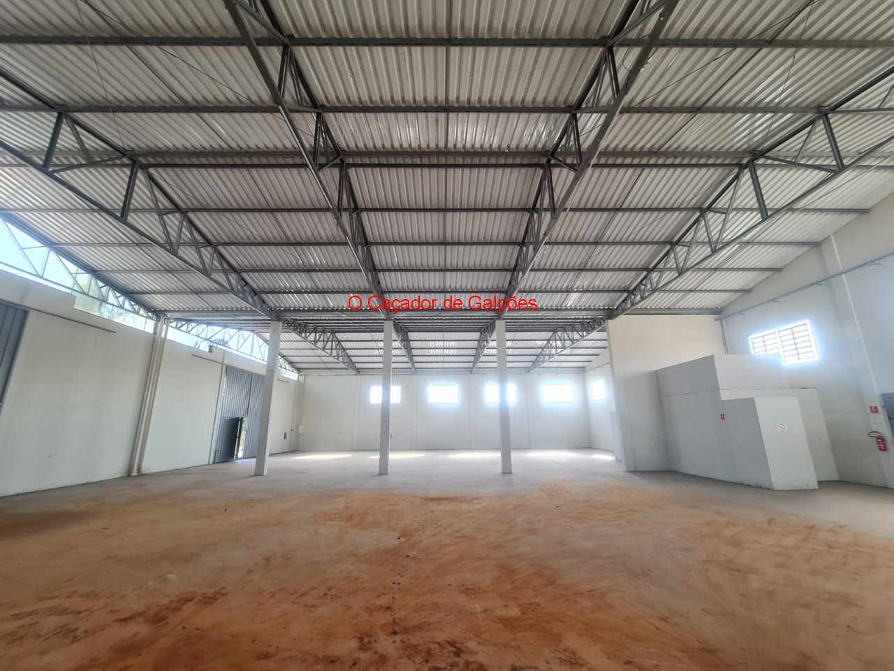Galpão para alugar em salto de pirapora. 720m²