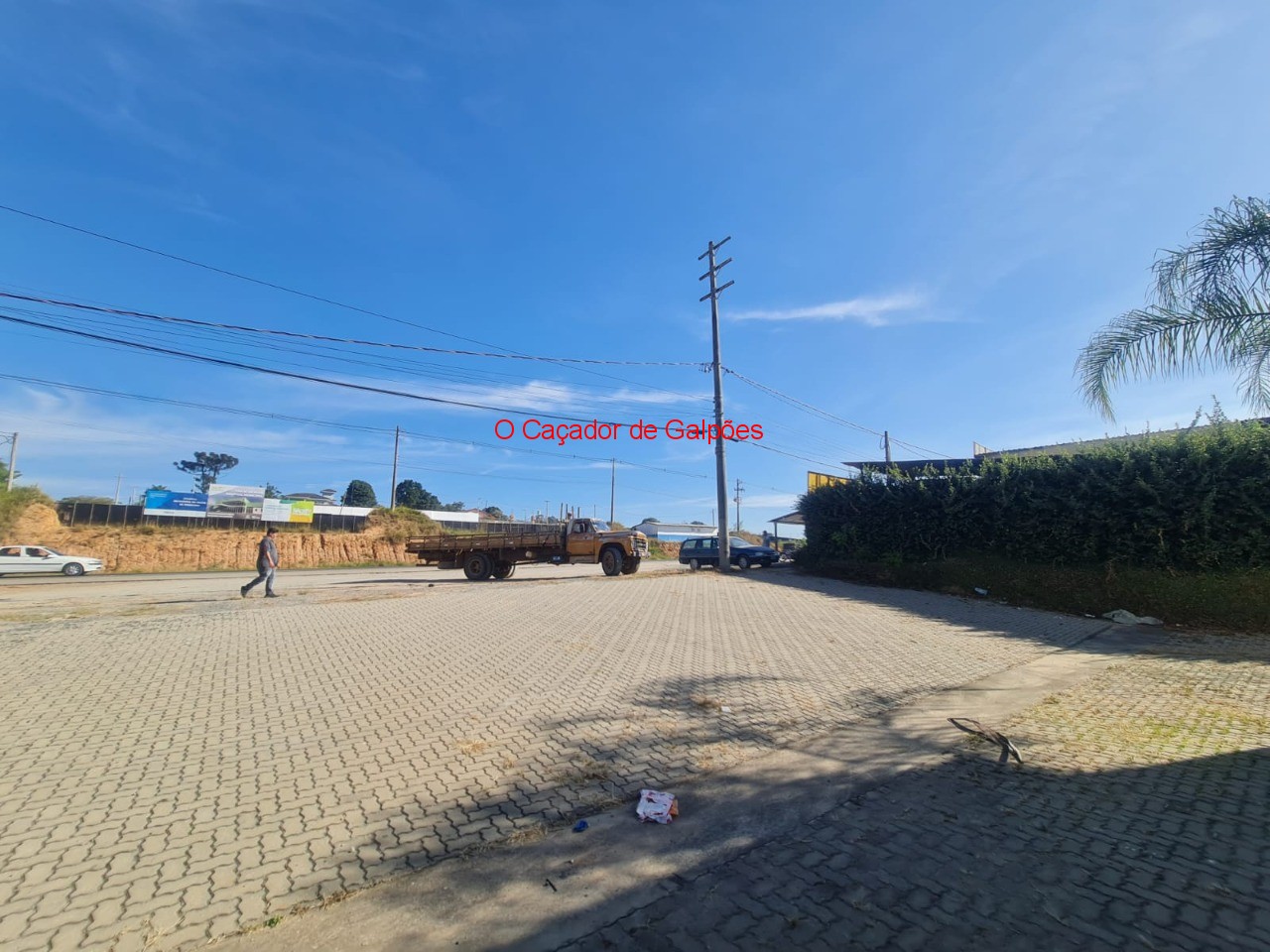 Galpão para alugar em salto de pirapora. 720m²