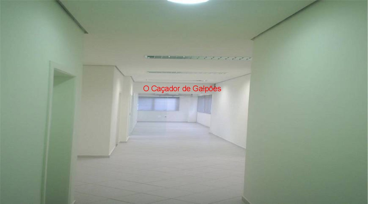 Galpão para alugar em Alphaville, Barueri