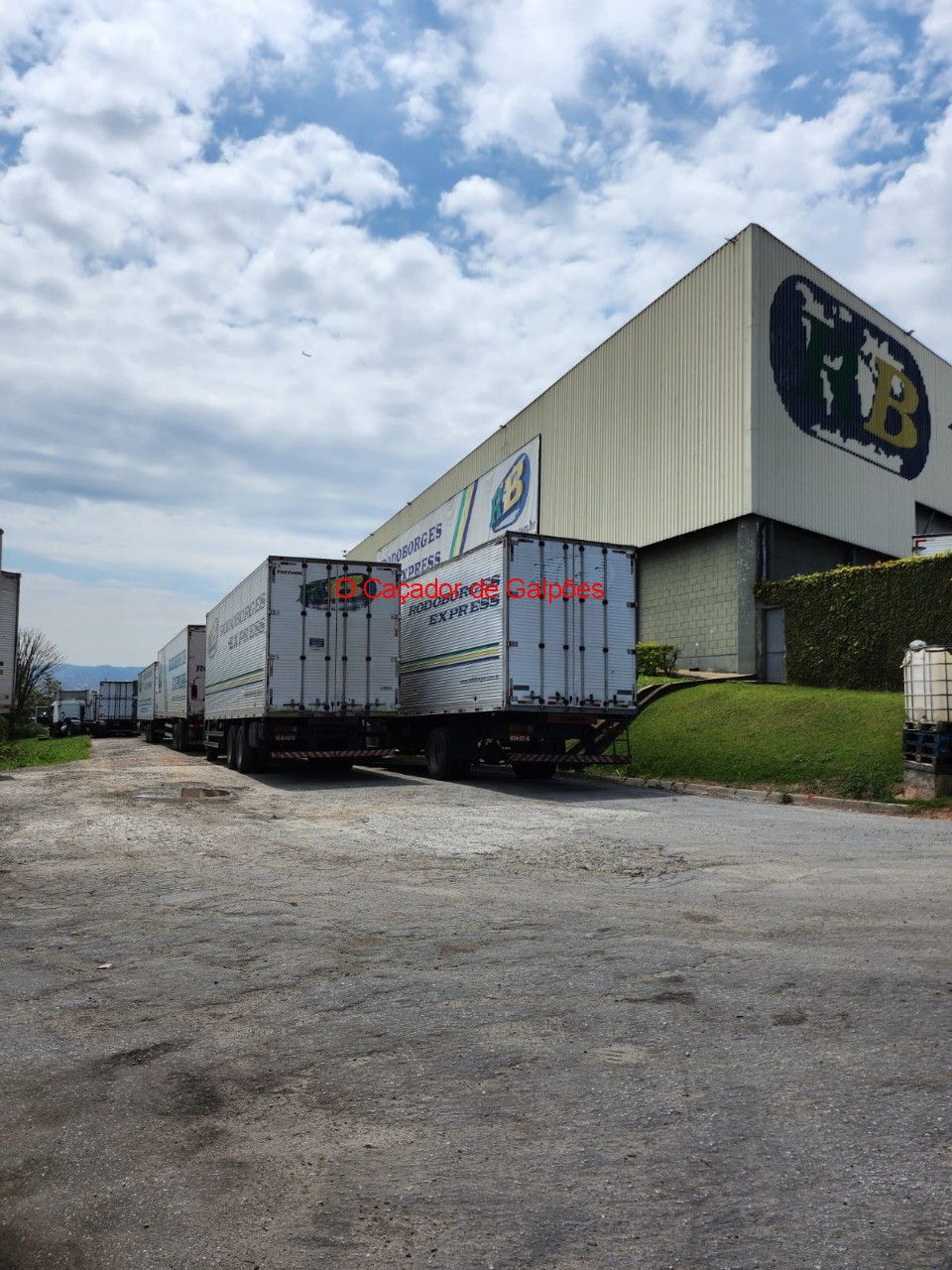 Galpão para alugar em osasco, próximo ao rodoanel, excelente