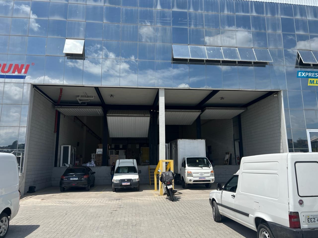 Galpão para alugar em barueri, cross docking condomínio fech