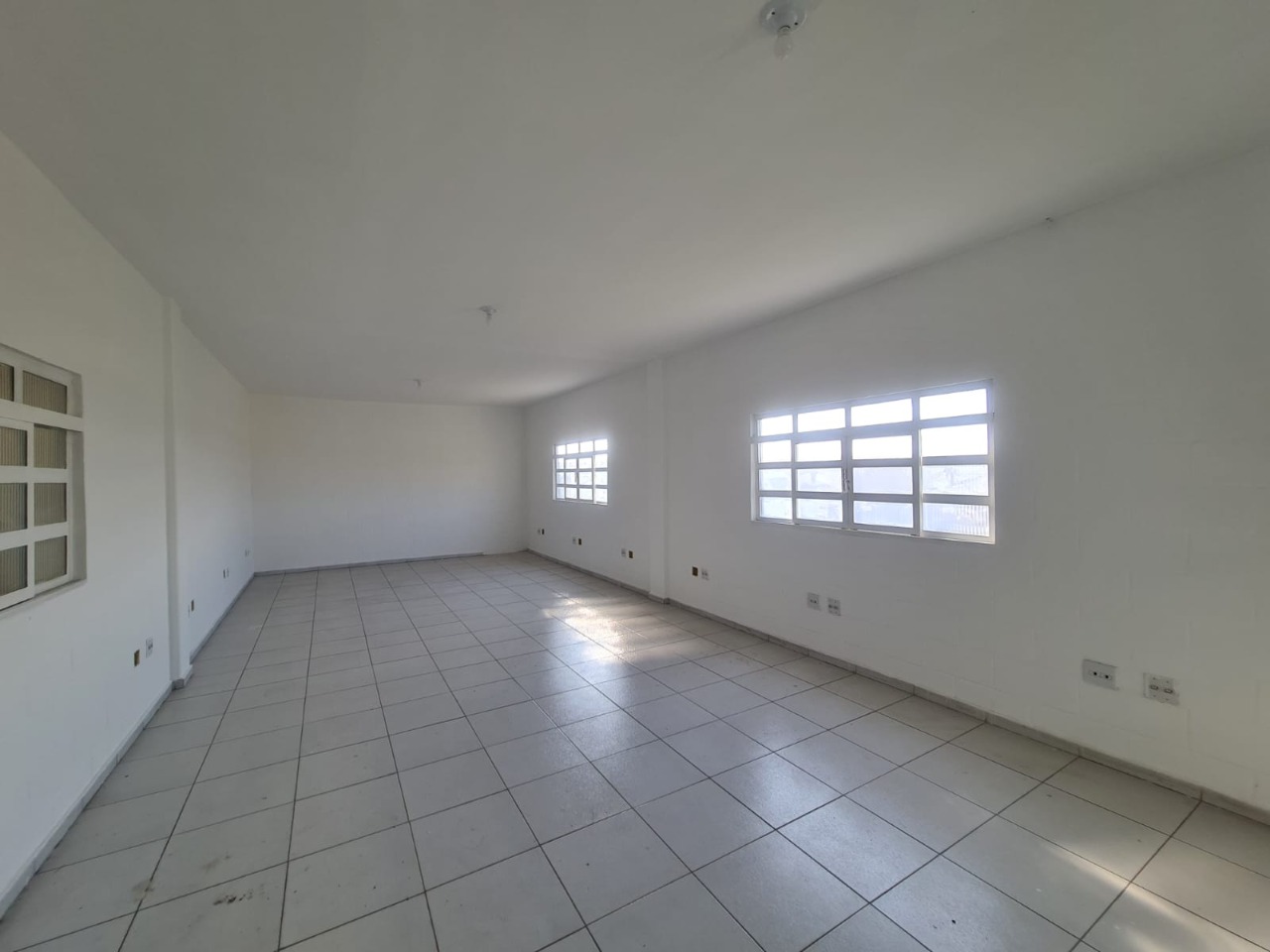 Galpão para alugar em Sorocaba na Zona Industrial no Cajuru do Sul