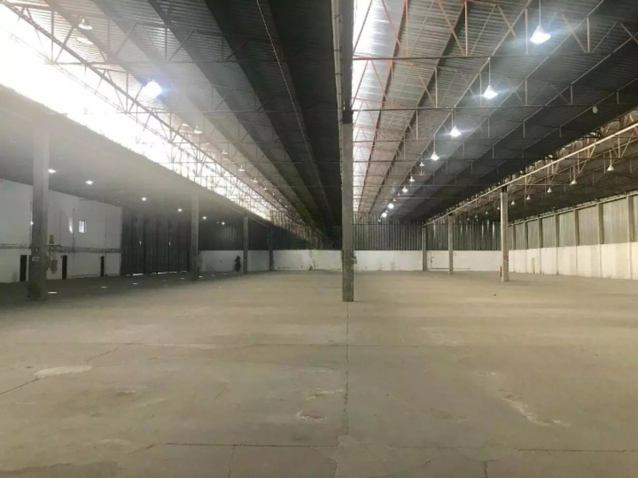 Galpão Industrial para locação em Barueri no Tamboré