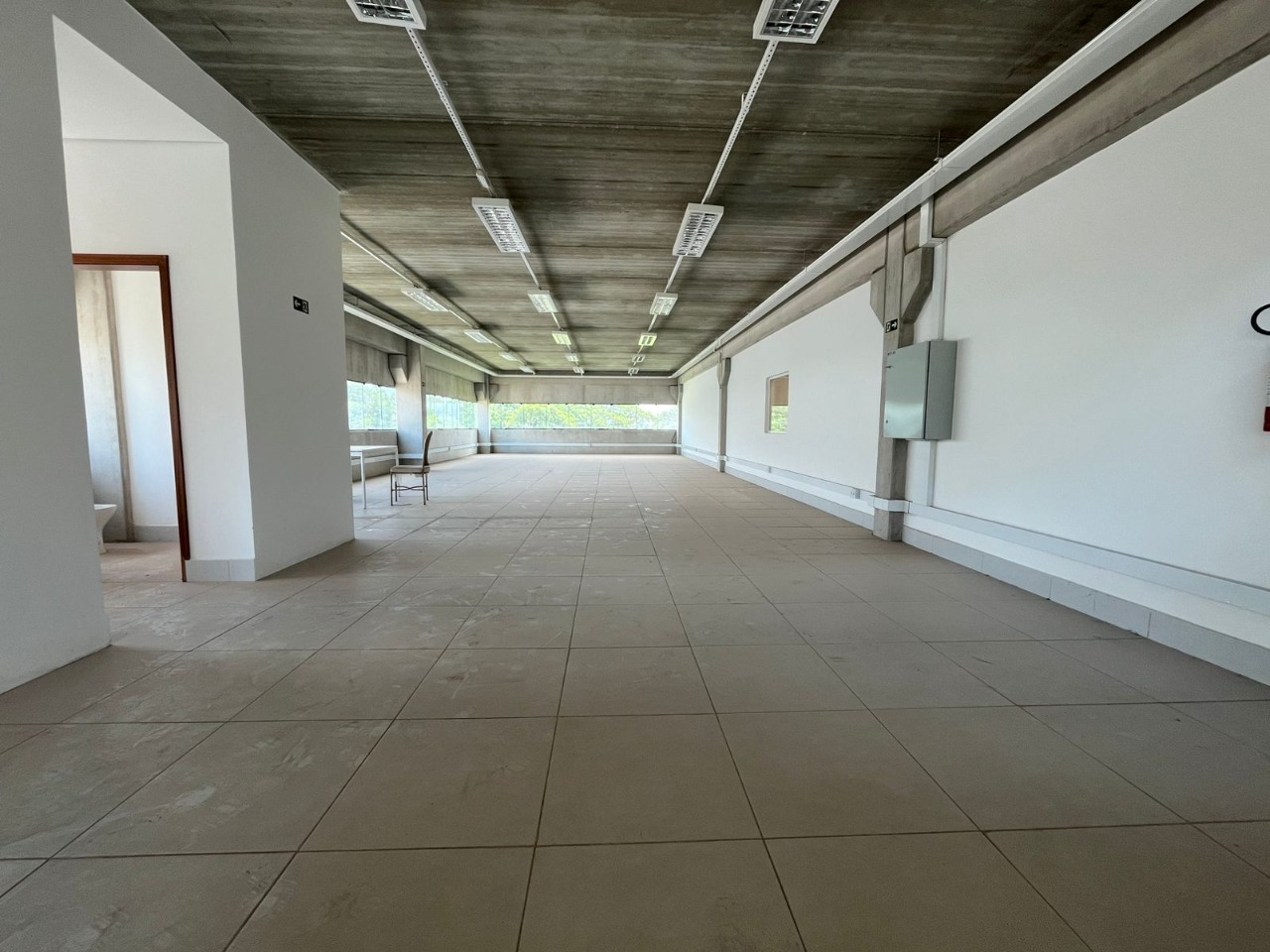 Galpão para alugar em itu, condomínio fechado, 1.695,41 m²