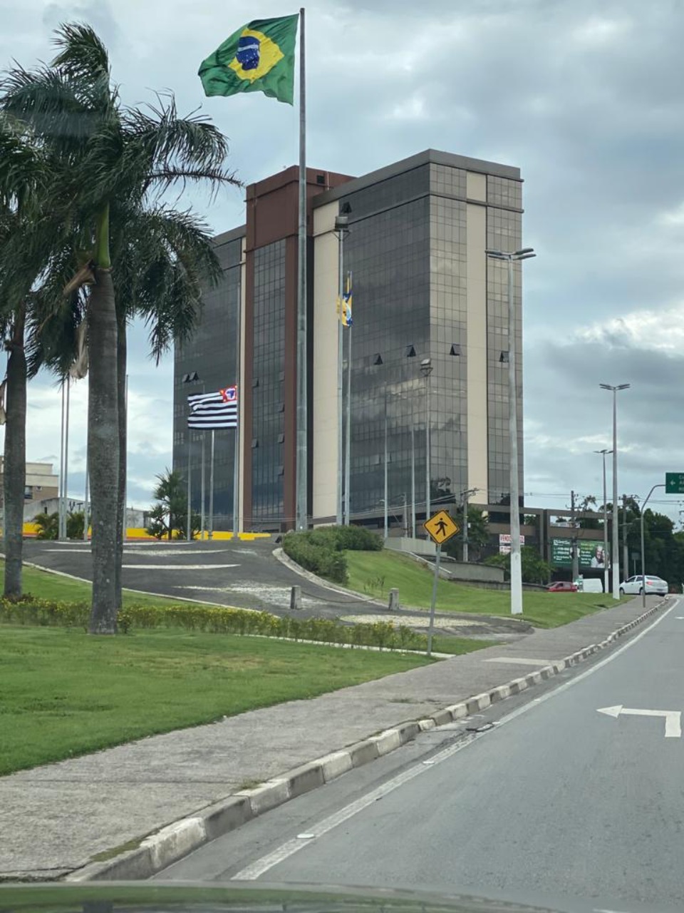 Sala para alugar em barueri (escritório)