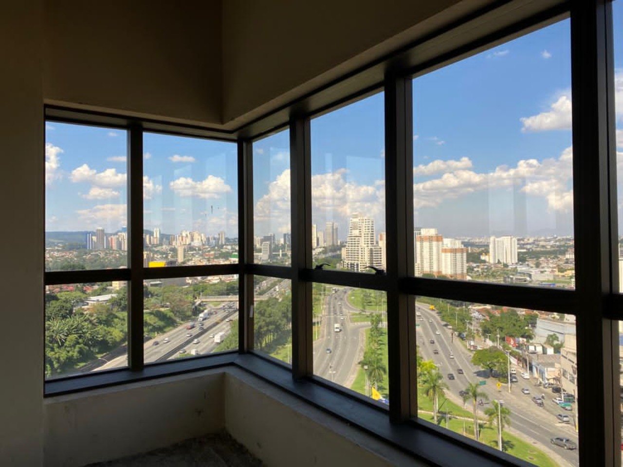 Sala para alugar em barueri (escritório)