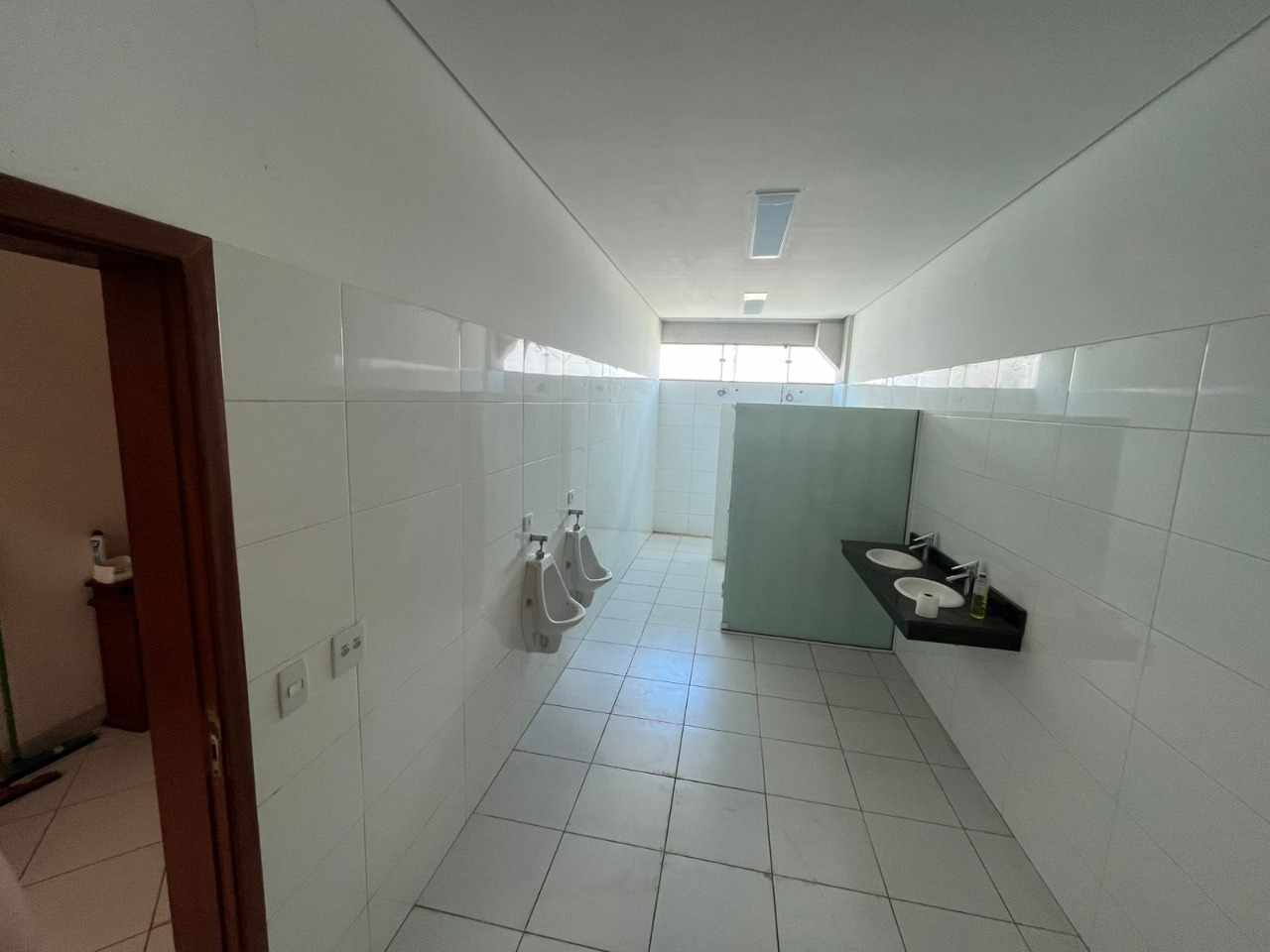 Galpão para alugar em itu, condomínio fechado, 1.695,41 m²