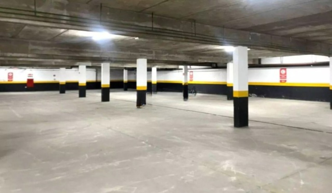Galpão para alugar na Vila Carrão em São Paulo, 1.800m², comercial