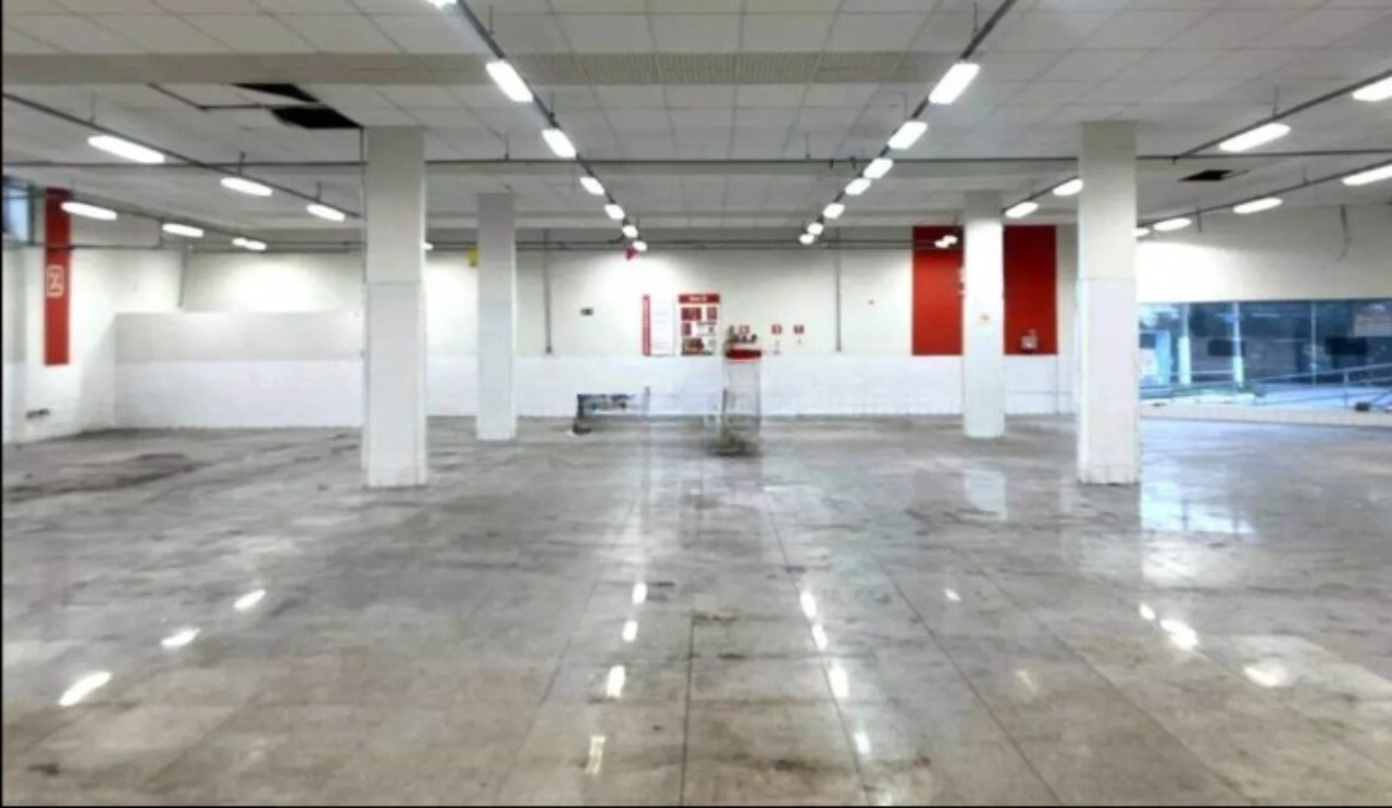 Galpão para alugar na Vila Carrão em São Paulo, 1.800m², comercial