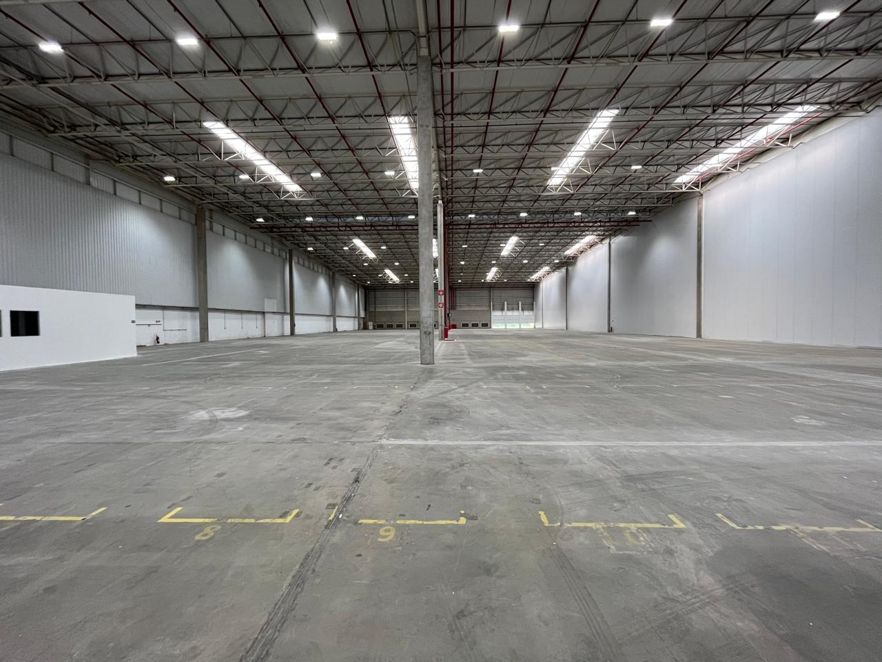 Galpão para alugar em osasco, industrial e logístico. Fácil 